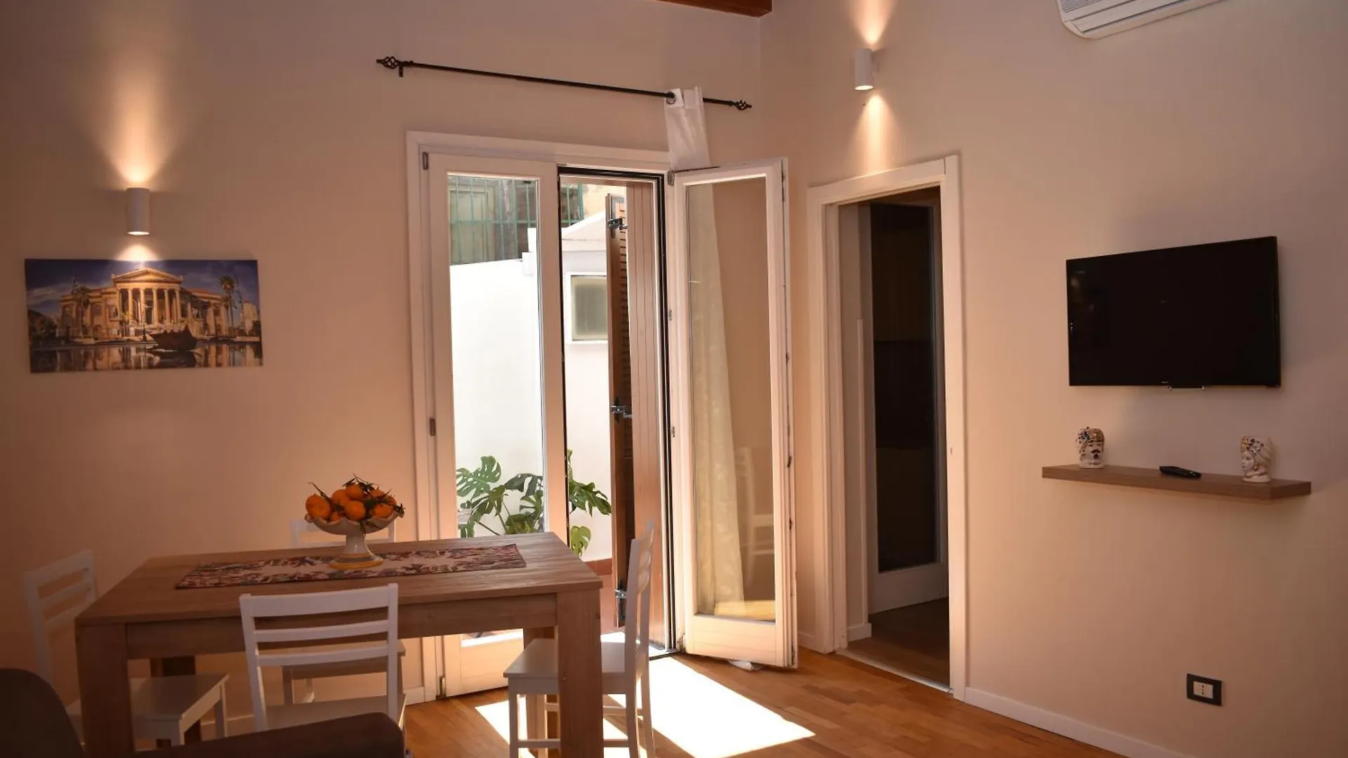 Kanat Apartment Palermo 0*,  Italy