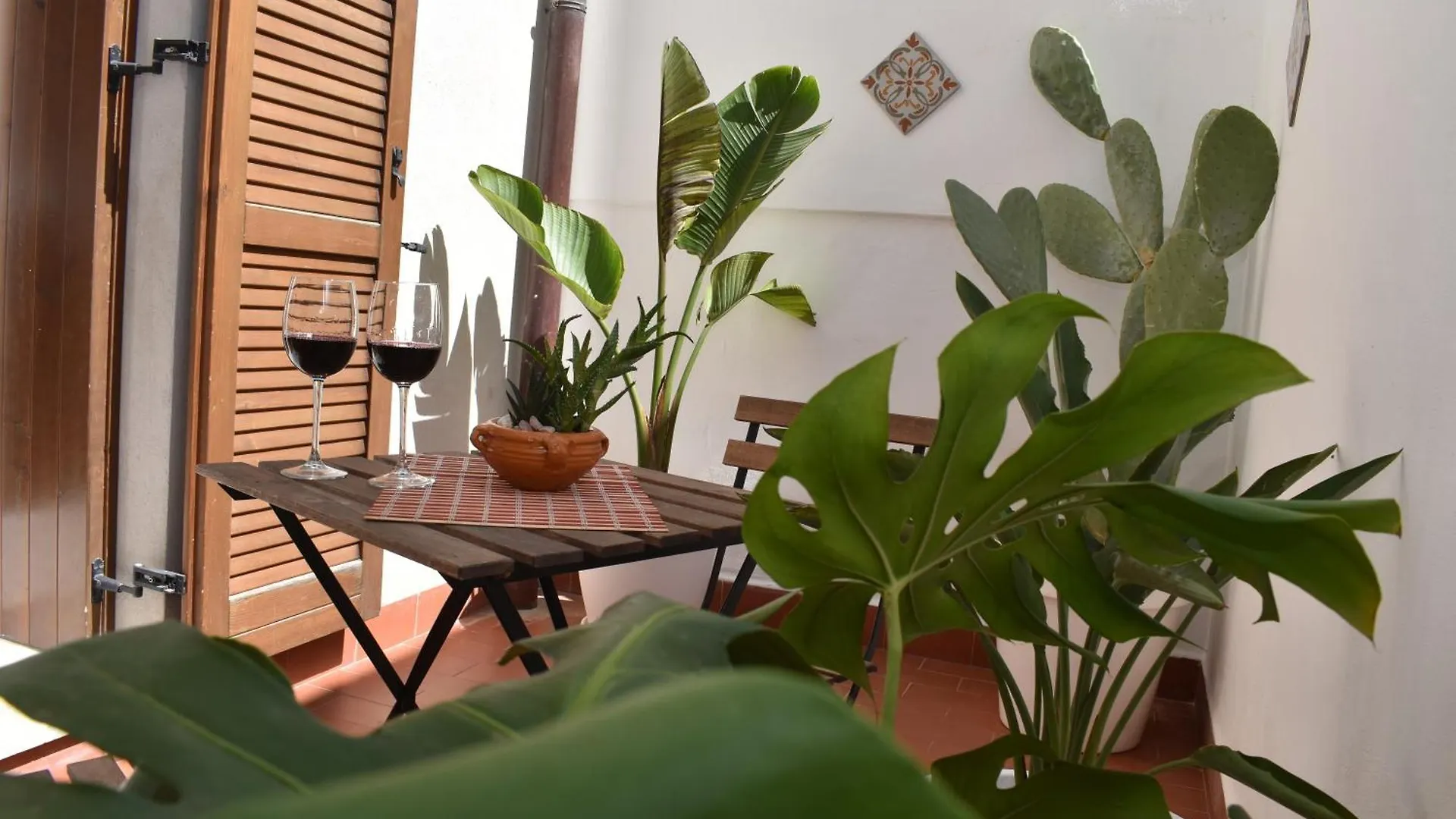 Kanat Apartment Palermo Italy